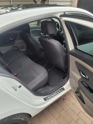 2012 Renault fluence - imagine 9