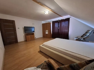 Apartament de închiriat central - imagine 2