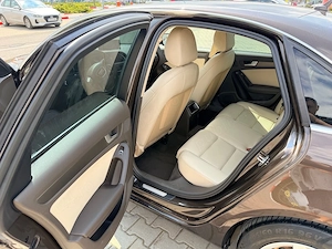 Audi A4 B8.5  12 2012   Automată   Dotări Premium