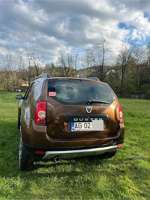Dacia Duster 1.5 Diesel 4x2 - imagine 5