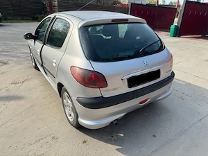 Peugeot 206,Diesel, km reali,consum mic,reducere 100  începători! - imagine 2