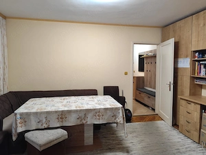 Proprietar Apartament 3 camere, etaj 2 4, însorit, aproape de piața Astra + loc de parcare - imagine 5