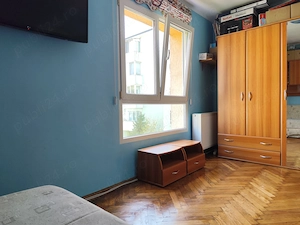 Proprietar Apartament 3 camere, etaj 2 4, însorit, aproape de piața Astra + loc de parcare - imagine 6