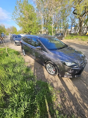 Ford Focus  - imagine 9