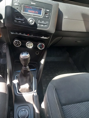 Vand Dacia Duster 1.5 4x4 2018 - imagine 4