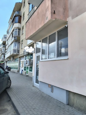 Spațiu comercial 3 camere