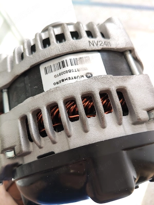Vând alternator folosit 1 lună jumătate Wurtemberg 12V, 150A