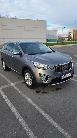 Kia Sorento - imagine 3