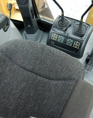 2013  Caterpillar 428F - imagine 2