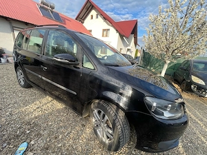    VW Touran 7 locuri   perfect pentru familie!       5500       Suceava              Diese - imagine 3