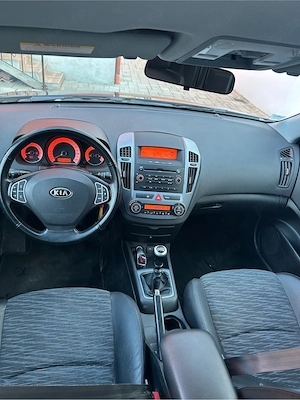 Kia Ceed 1.4  - imagine 10