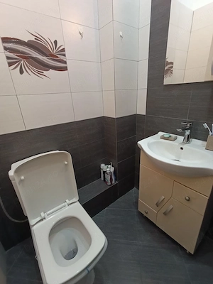 3 camere Gavana platou bloc 2012 etaj 2din 3 cu loc parcare propriu ,116000euro - imagine 6