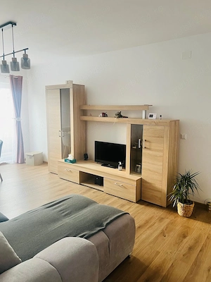 Apartament doua camere,54 mp,et 3 - imagine 2