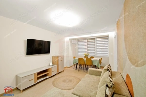 3 camere foarte frumoase in Centru - imagine 15