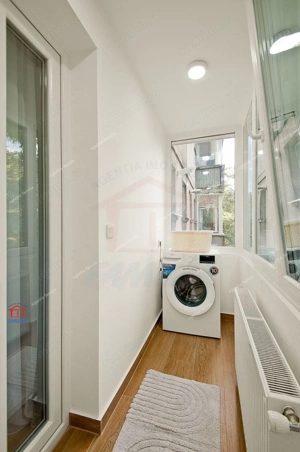 3 camere foarte frumoase in Centru - imagine 5