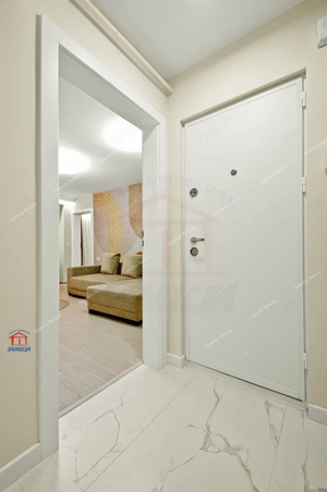 3 camere foarte frumoase in Centru - imagine 2