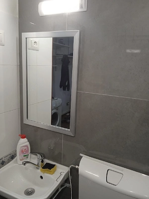 inchiriez camera camin