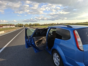 Ford Focus 2 euro5 1.6 benzina - imagine 8