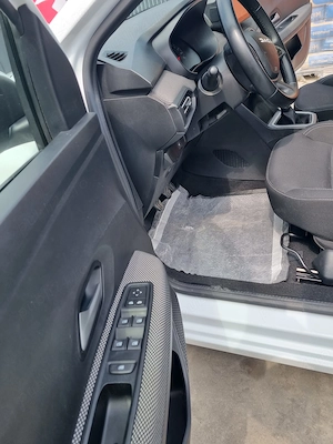 Vand Dacia Logan  - imagine 2