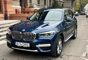 BMW X3 xDrive30e 2021 Plug-In Hybrid   PHEV, tracțiune integrală, albastra - imagine 4