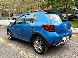Dacia Sandero Stepway 0.9 + GPL Fabrică - imagine 3
