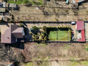 Casa deosebita cu teren de sport in zona semi centrala in Lugoj - imagine 4