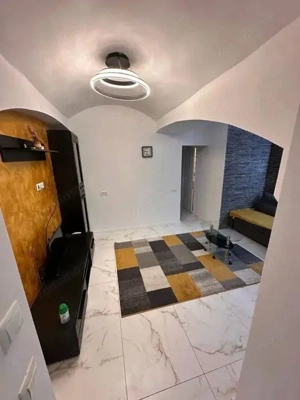 Ultracental - Vanzare ap. 2 camere + loc de parcare - Str. Calarasilor - imagine 2
