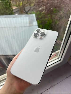 Iphone 16 Pro Max- White Titanium