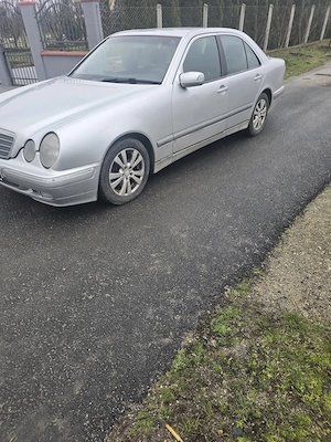 Mercedes  - imagine 10