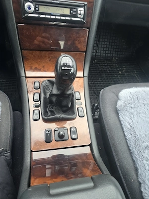 Mercedes  - imagine 6