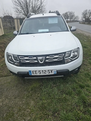 Dacia Duster  - imagine 2