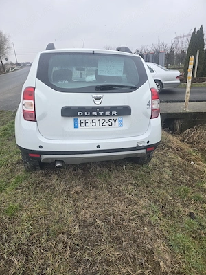 Dacia Duster  - imagine 3