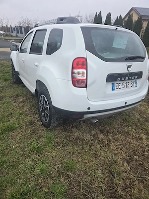 Dacia Duster  - imagine 4