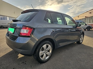 Skoda Fabia 1.2 DSG - imagine 4