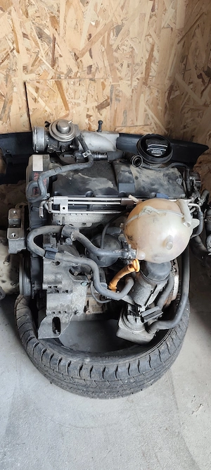 Piese Golf IV 1.9 TDI ASZ  - imagine 3