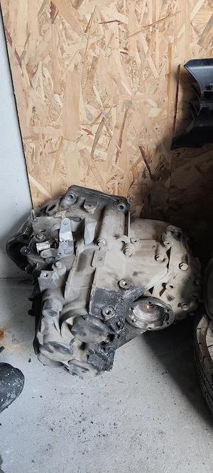 Piese Golf IV 1.9 TDI ASZ  - imagine 4