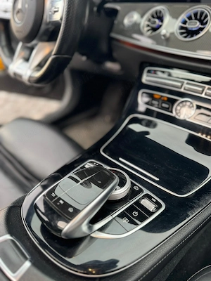 Mercedes e 200d pachet AMG  - imagine 5