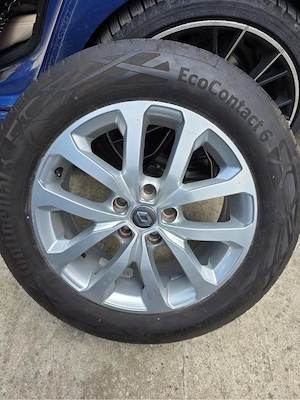 Vând set 4 jante aliaj 17 inch originale Renault, echipate cu anvelope Continental EcoContact 6