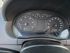 Vând Volkswagen Polo 1.2 benzină, 54 cai, an fabricație 2004. - imagine 7