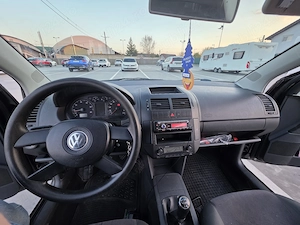 Vând Volkswagen Polo 1.2 benzină, 54 cai, an fabricație 2004. - imagine 8