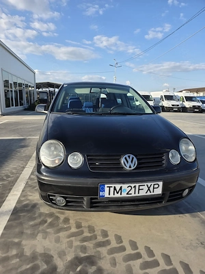 Vând Volkswagen Polo 1.2 benzină, 54 cai, an fabricație 2004.