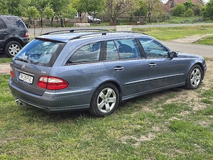 Mercedes Benz E220  - imagine 5