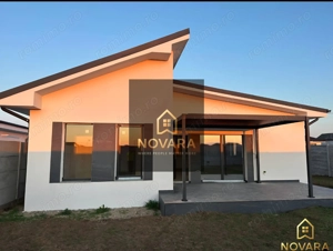 Casa calitativ facuta, living inalt Santandrei - imagine 2