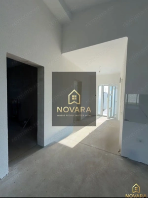 Casa calitativ facuta, living inalt Santandrei - imagine 3