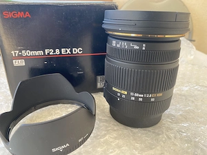 Sigma 17-50 mm F2.8 EX DC - pentru DSLR Sony A-mount