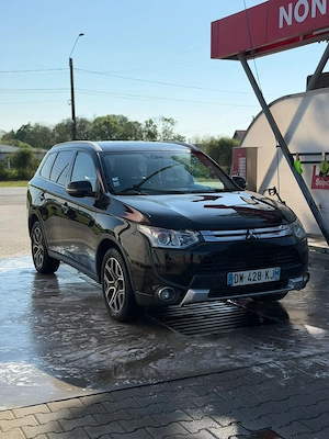 Vând mașină Mitsubishi  pt mai multe detalii sunați la nr   - imagine 2