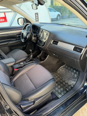 Vând mașină Mitsubishi  pt mai multe detalii sunați la nr   - imagine 7