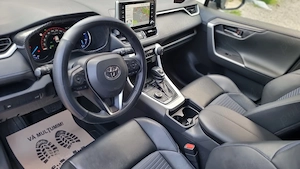 Vand Toyota Rav 4, an 2019, 2.5 Hybrid, 4x4. Pret 20800 Euro - imagine 9