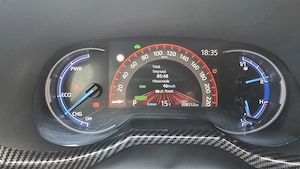 Vand Toyota Rav 4, an 2019, 2.5 Hybrid, 4x4. Pret 20800 Euro - imagine 11