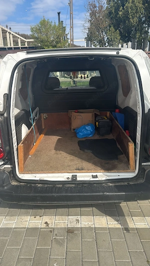 Vând Citro n berlingo 2015  - imagine 5